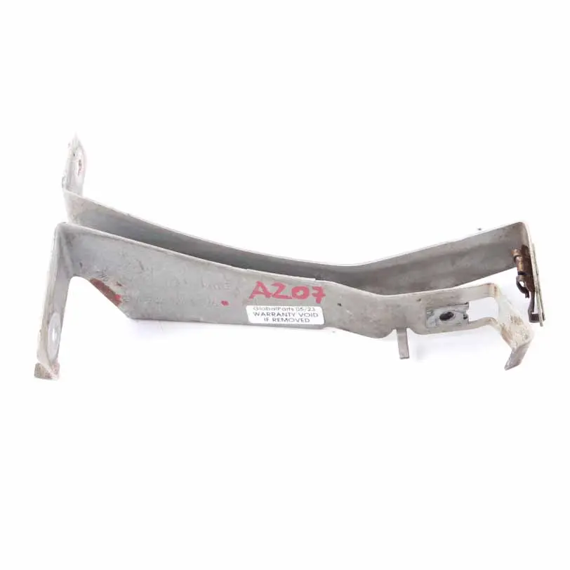 W207 C207 Bracket Mount Air Deflector Front Right to Mercedes with Part number A2075240240 Mercedes W207 C207 Bracket Mount Air Deflector Front Right - SKU A2075240240 - Part number A2075240240