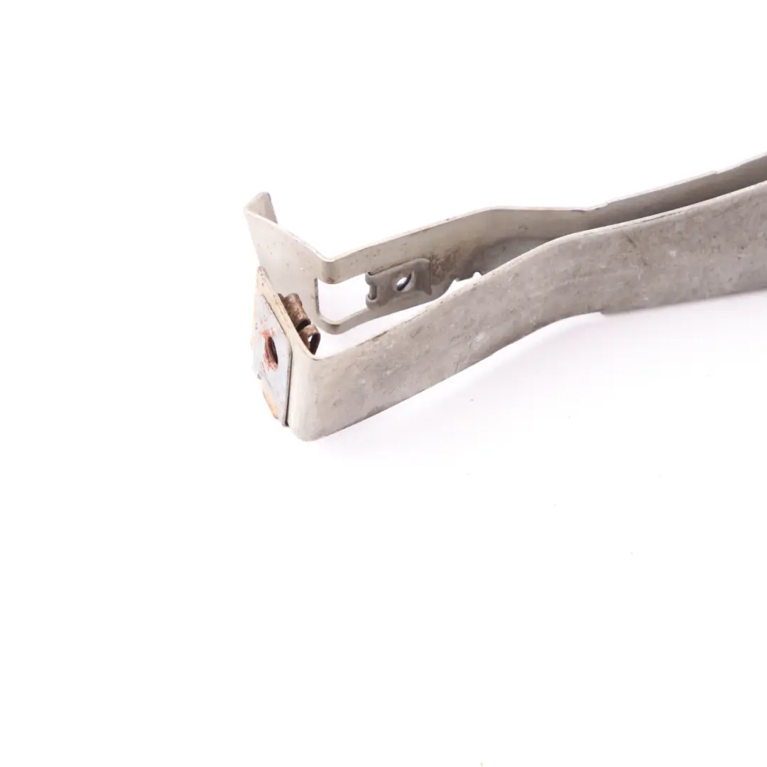 Mercedes W207 C207 Staffa montaggio deflettore aria anteriore destro - SKU A2075240240 - Numero di parte A2075240240