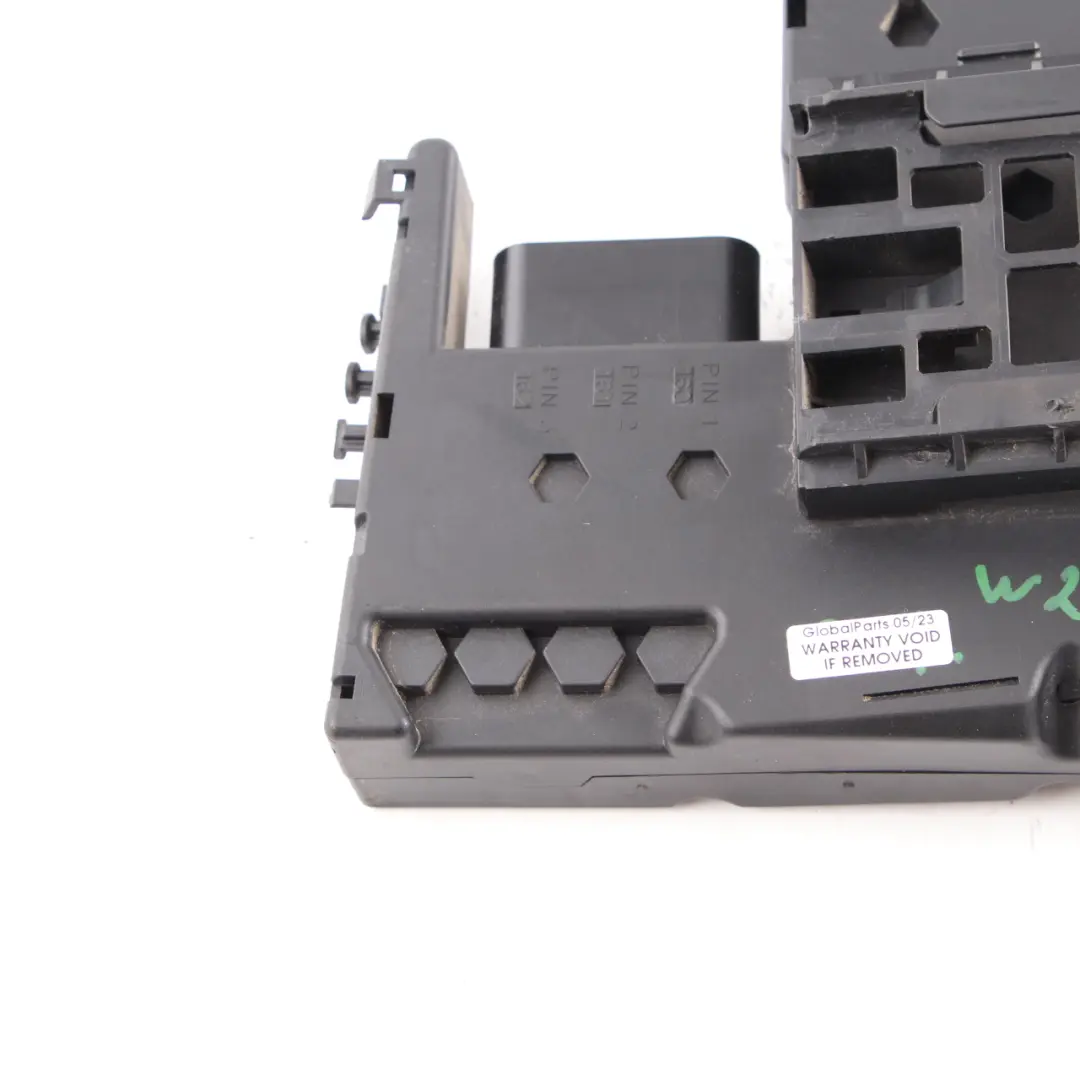 Mercedes W204 Caja fusibles Módulo unidad control terminal batería - SKU A2075400740 - Número de pieza A2075400740