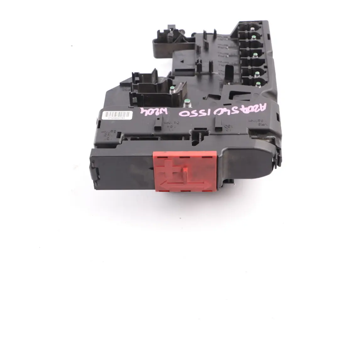 Battery Fuse Box Positive Distribution Terminal to Mercedes W204 with Part number A2075401550 Mercedes W204 Battery Fuse Box Positive Distribution Terminal - SKU A2075401550 - Part number A2075401550