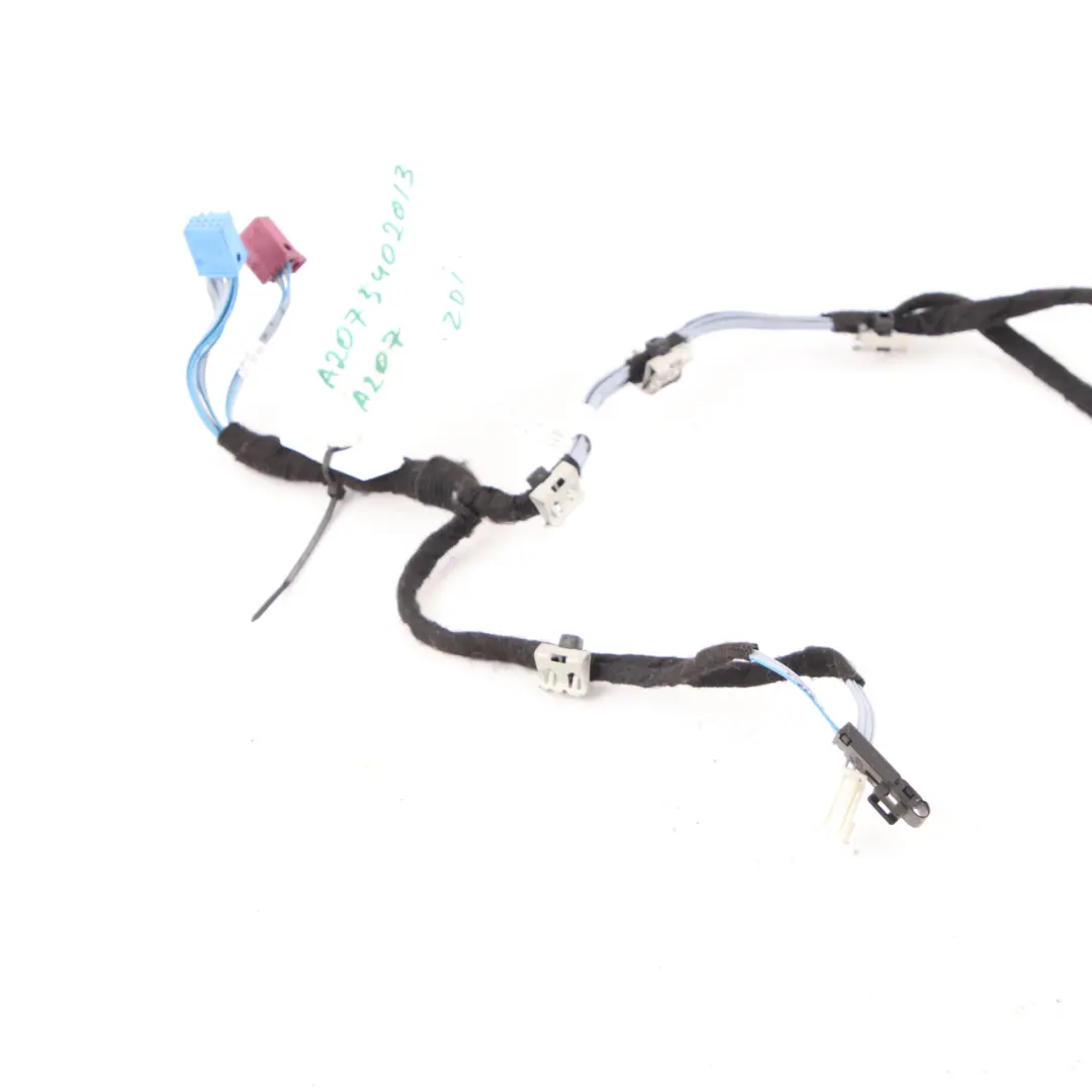 Kable Wiązka Drzwi Prawy Lewy Tył do Mercedes W212 o numerze A2075402013 Mercedes W212 Kable Wiązka Drzwi Prawy Lewy Tył - SKU A2075402013 - Numer Części A2075402013