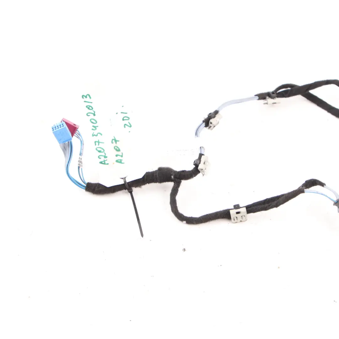 Mercedes W212 Cableado Loom Puerta Delantera Izquierda Derecha - SKU A2075402013 - Número de pieza A2075402013