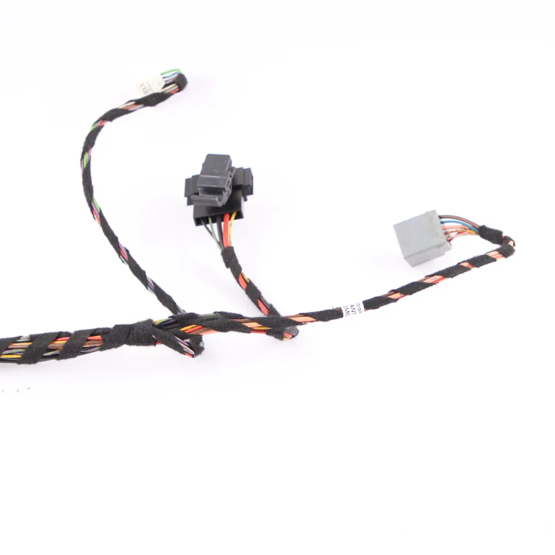 Faisceau câbles le toit ouvrant panoramique pour Mercedes W204 C207 W212 à propos du numéro de pièce A2075405105 Mercedes W204 C207 W212 Faisceau câbles le toit ouvrant panoramique - SKU A2075405105 - Numéro de pièce A2075405105