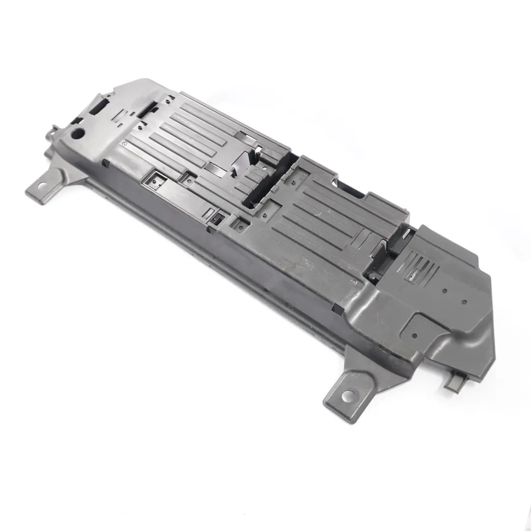 W207 A207 Mocowanie Anteny Bagażnik do Mercedes o numerze A2075453440 Mercedes W207 A207 Mocowanie Anteny Bagażnik - SKU A2075453440 - Numer Części A2075453440