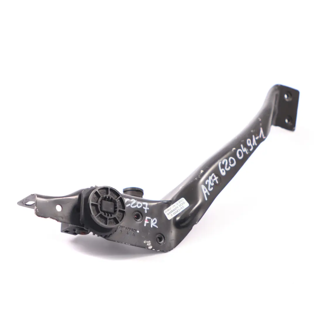 Ślizg Wspornik Mocowanie Lampy Prawy Przód 207620029 do Mercedes C207 o numerze A2076200491 Mercedes C207 Ślizg Wspornik Mocowanie Lampy Prawy Przód 207620029 - SKU A2076200491-1 - Numer Części A2076200491