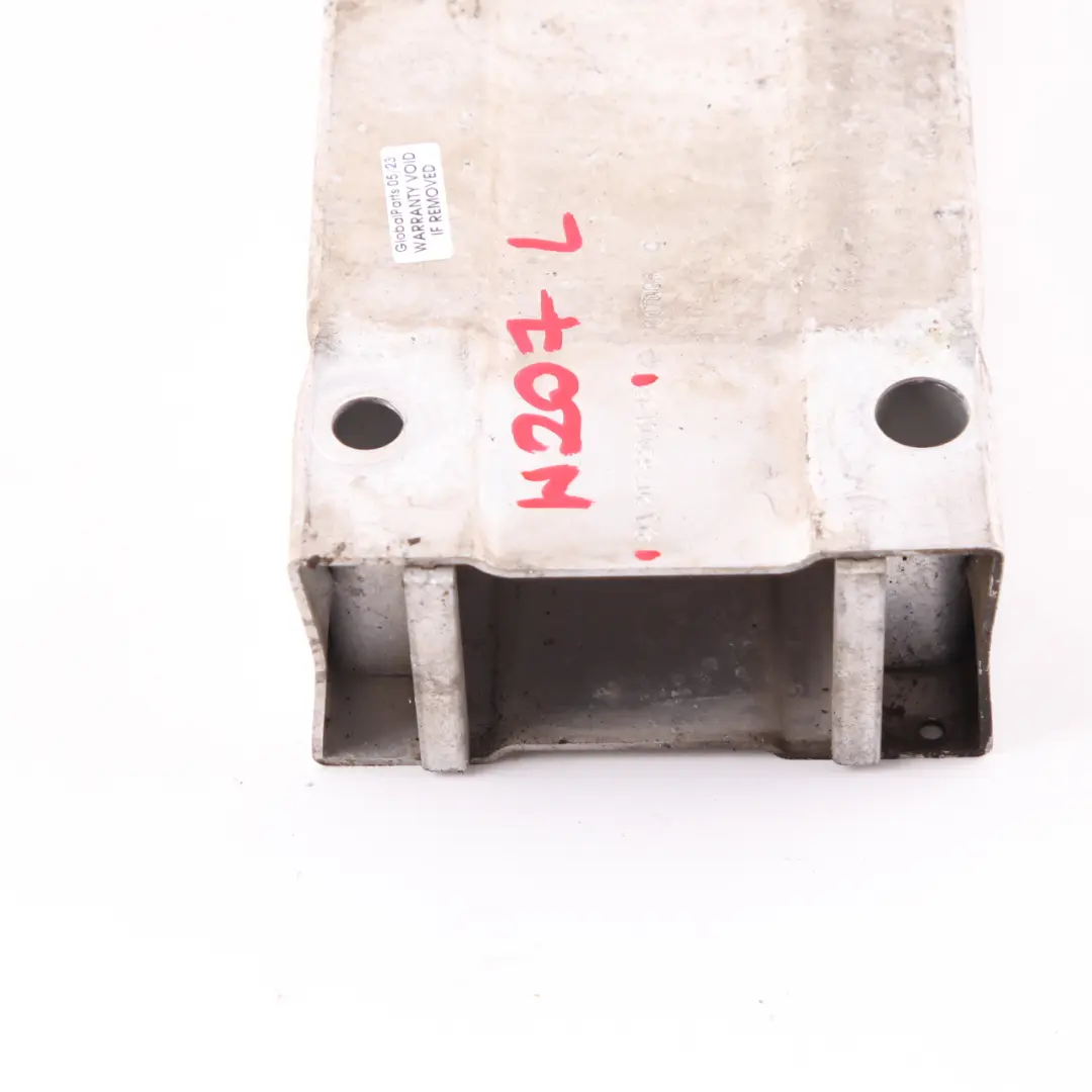 W207 Elemento Deformación Parachoques Delantero Absorbedor A2076200195 para Mercedes con número de pieza A2076200700 Mercedes W207 Elemento Deformación Parachoques Delantero Absorbedor A2076200195 - SKU A2076200700 - Número de pieza A2076200700