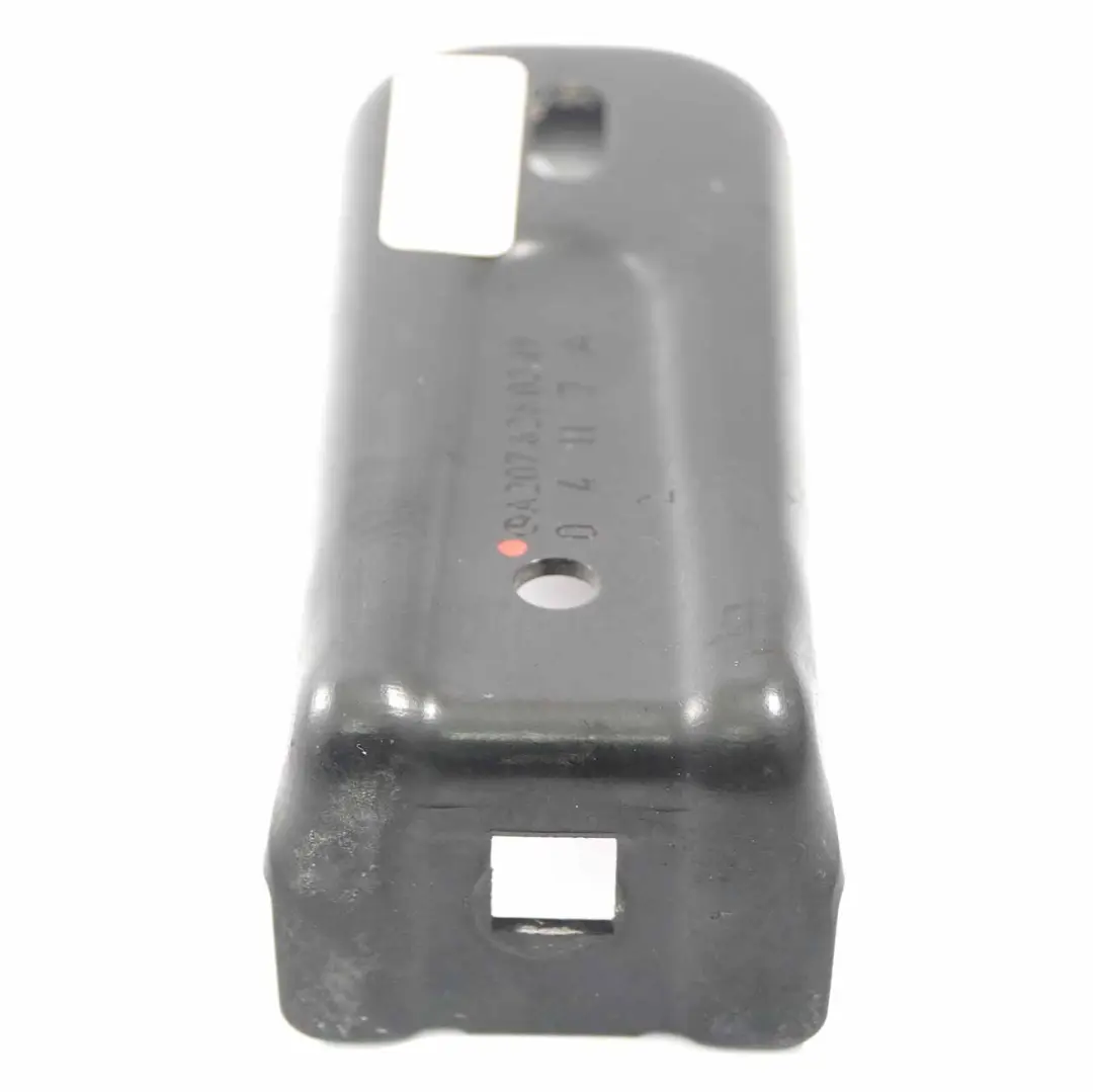 Mercedes W207 C218 Wspornik Zderzaka Pasa Przód - SKU A2076260319 - Numer Części A2076260319