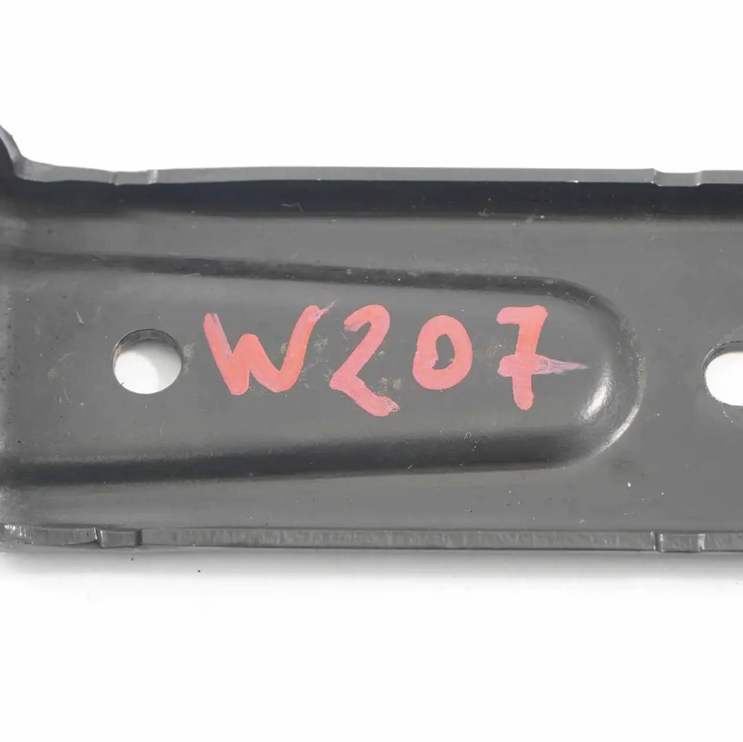 Mercedes W207 C218 Wspornik Zderzaka Pasa Przód - SKU A2076260319 - Numer Części A2076260319