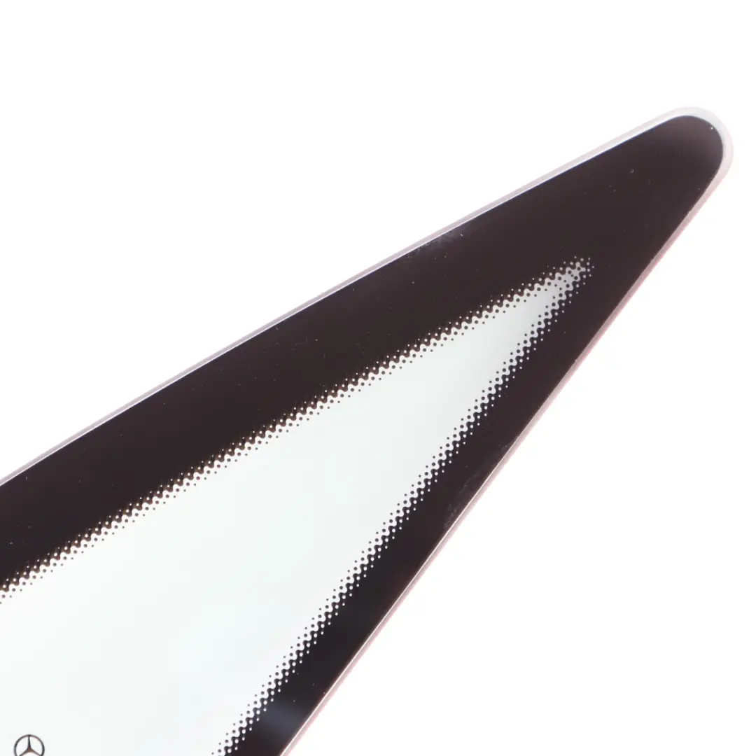 Cristal lateral Mercedes C207 trasero derecho Cristal triangular AS2 para con número de pieza A2076700439 Cristal lateral Mercedes C207 trasero derecho Cristal triangular AS2 - SKU A2076700439-1 - Número de pieza A2076700439
