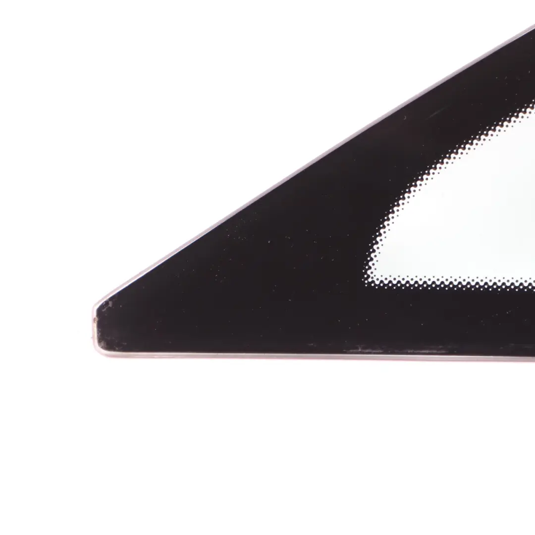 Mercedes C207 Vitre latérale arrière droite Triangle de vitrage AS2 - SKU A2076700439-1 - Numéro de pièce A2076700439