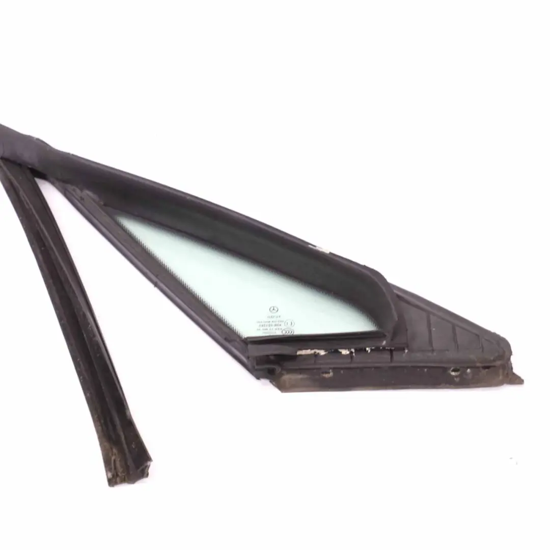  Quarter Side Window Mercedes C207 Rear Right O/S Side Glazing Triangle Glass AS2 - SKU A2076700439 - Part number A2076700439