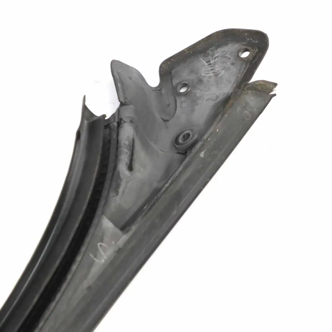  Finestrino laterale Mercedes C207 posteriore destro Vetro triangolare AS2 - SKU A2076700439 - Numero di parte A2076700439