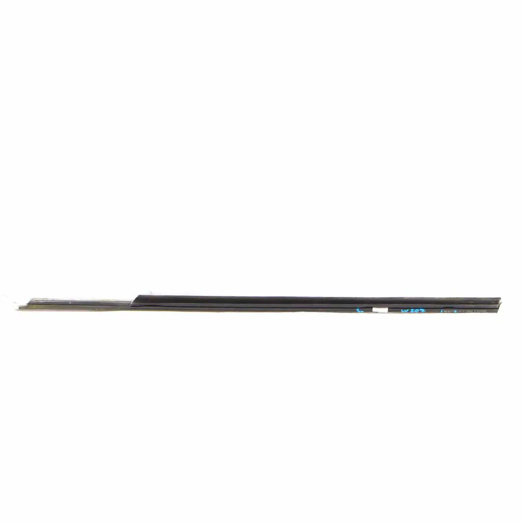 Mercedes C207 W207 Coupe Hinten Links Tür Fenster Dichtungsstreifen - SKU A2076701100 - Teilenummer A2076701100