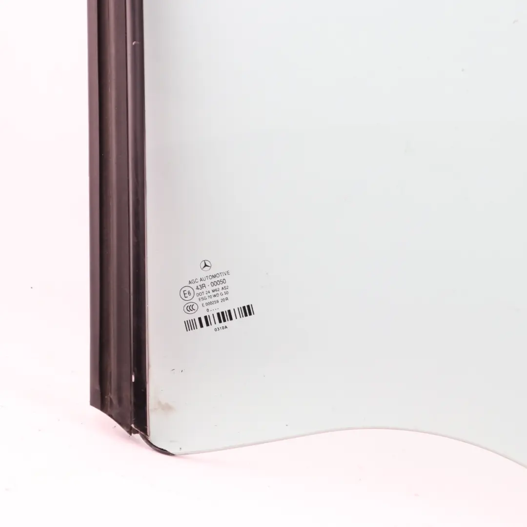 Szyba Tylna Tył Lewa AS2 do Mercedes A207 Cabriolet o numerze A2076701700 Mercedes A207 Cabriolet Szyba Tylna Tył Lewa AS2 - SKU A2076701700-1 - Numer Części A2076701700