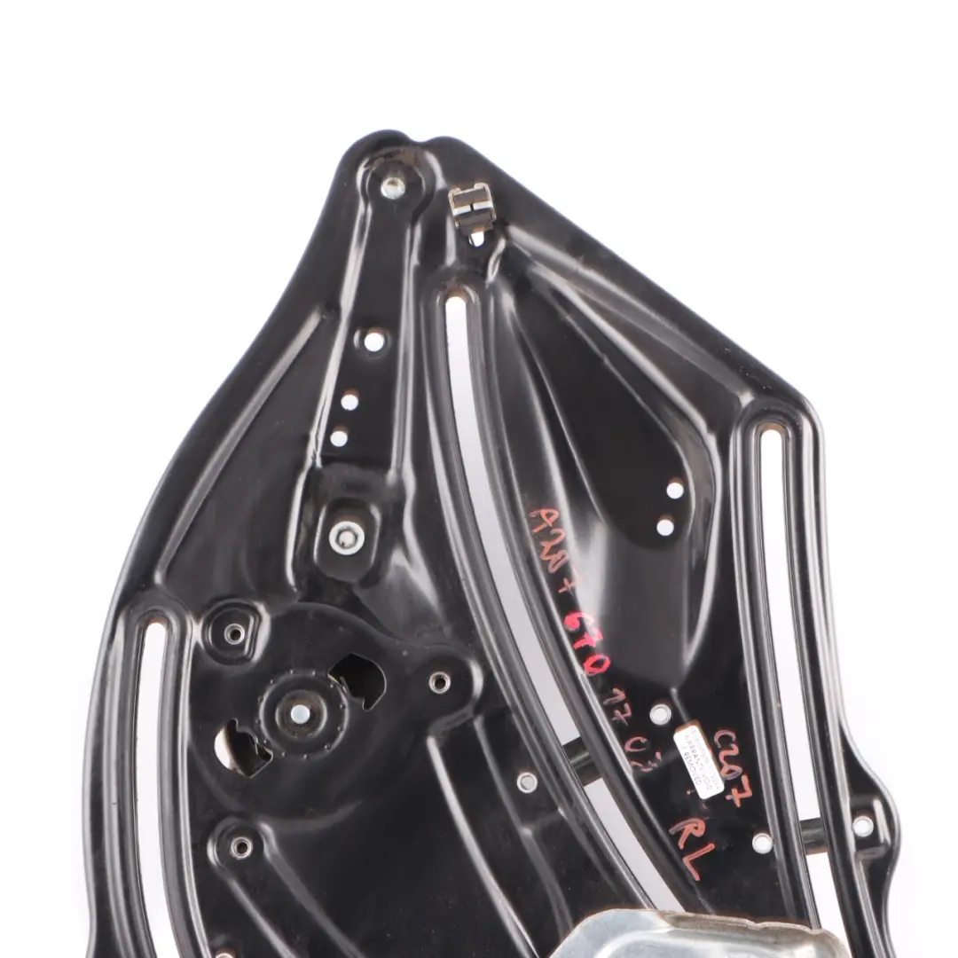 Lève vitre Mercedes C207 Moteur du régulateur vitre arrière gauche A2076700103 pour à propos du numéro de pièce A2076701703 Lève vitre Mercedes C207 Moteur du régulateur vitre arrière gauche A2076700103 - SKU A2076701703 - Numéro de pièce A2076701703