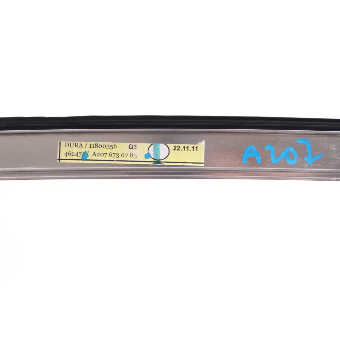 Mercedes-Benz A207 Frontscheibe Zierleiste Leistung Links für mit Teilenummer A2076730783 Mercedes-Benz A207 Frontscheibe Zierleiste Leistung Links - SKU A2076730783 - Teilenummer A2076730783