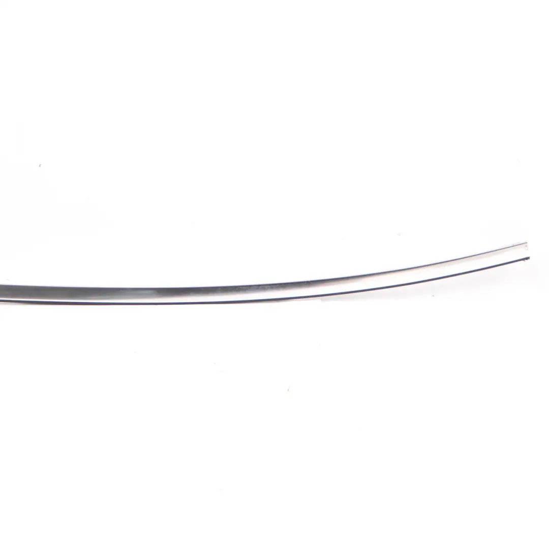 W207 Listwa Osłona Szyby Drzwi Prawy Przód do Mercedes A207 o numerze A2076730883 Mercedes A207 W207 Listwa Osłona Szyby Drzwi Prawy Przód - SKU A2076730883 - Numer Części A2076730883