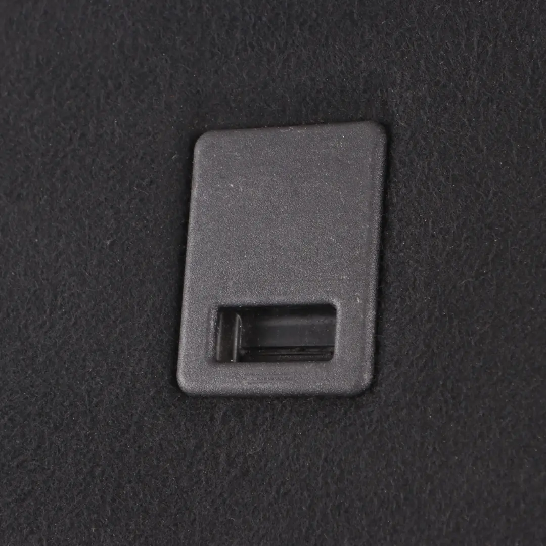 Panneau de garniture de tapis de coffre pour Mercedes A207 Cabrio à propos du numéro de pièce A2076800042 Mercedes A207 Cabrio Panneau de garniture de tapis de coffre - SKU A2076800042 - Numéro de pièce A2076800042