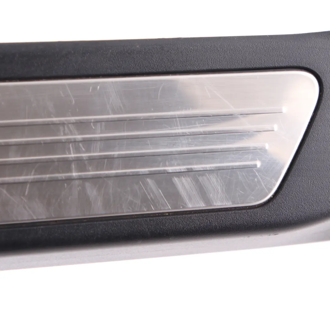 W207 Cabrio Derecha Escalón Puerta Placa Entrada Cubierta para Mercedes A207 con número de pieza A2076800174 Mercedes A207 W207 Cabrio Derecha Escalón Puerta Placa Entrada Cubierta - SKU A2076800174 - Número de pieza A2076800174