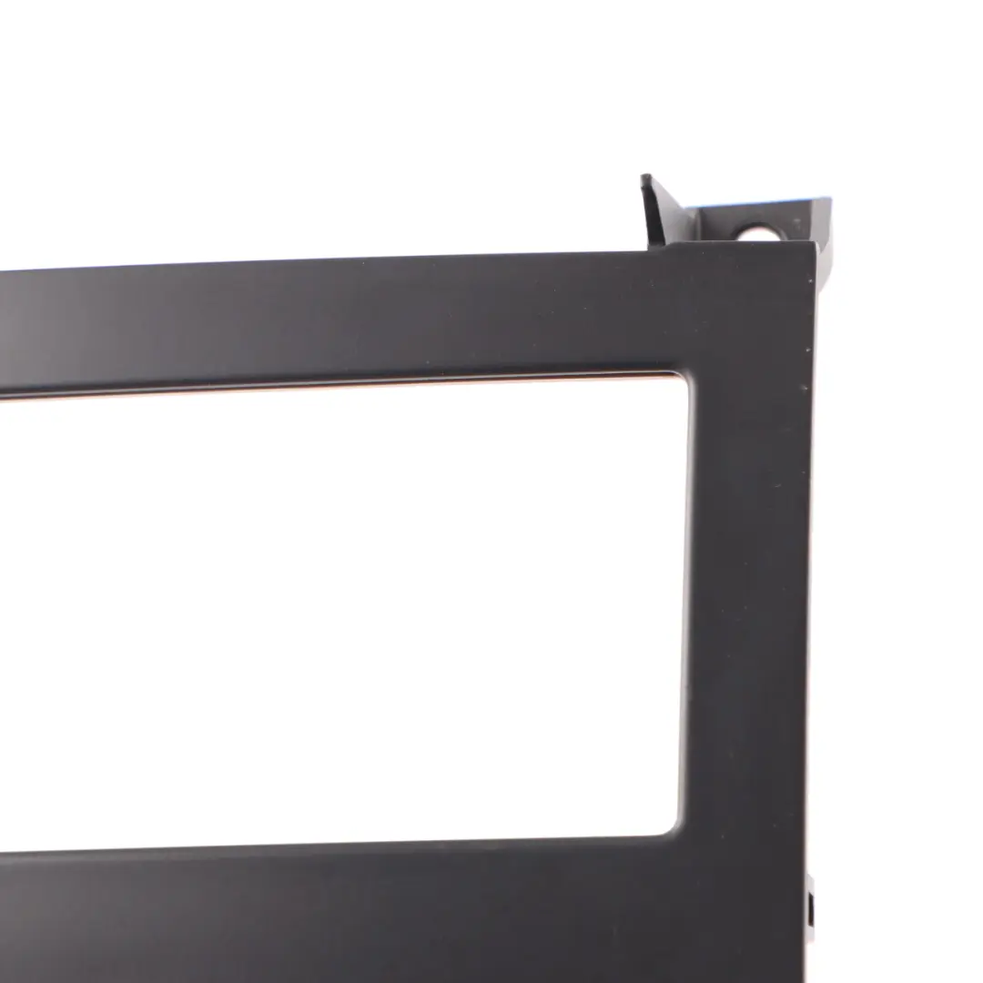 Mercedes C207 Ramka Osłona Panel Nawiewu - SKU A2076801589 - Numer Części A2076801589