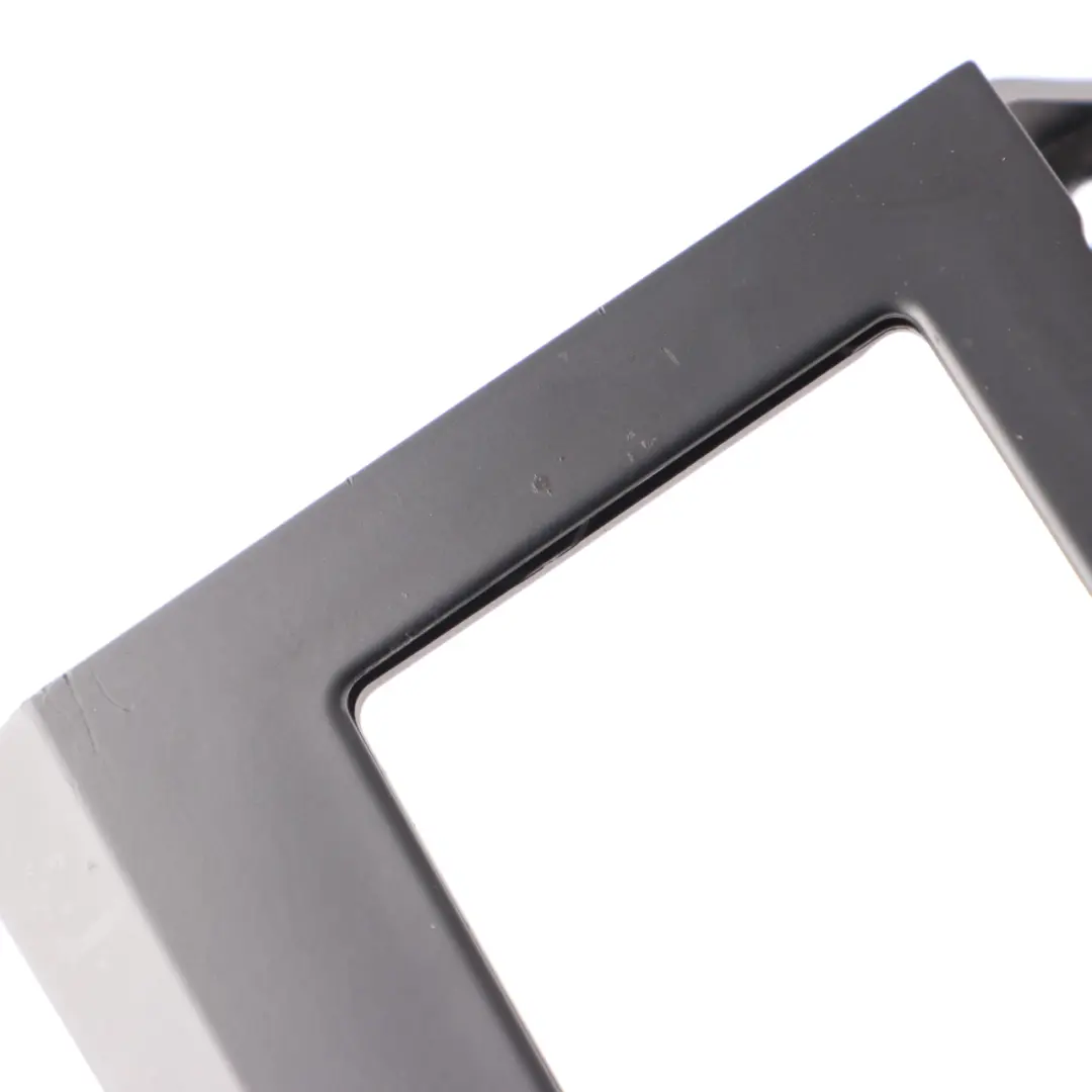 Mercedes C207 Ramka Osłona Panel Nawiewu - SKU A2076801589 - Numer Części A2076801589