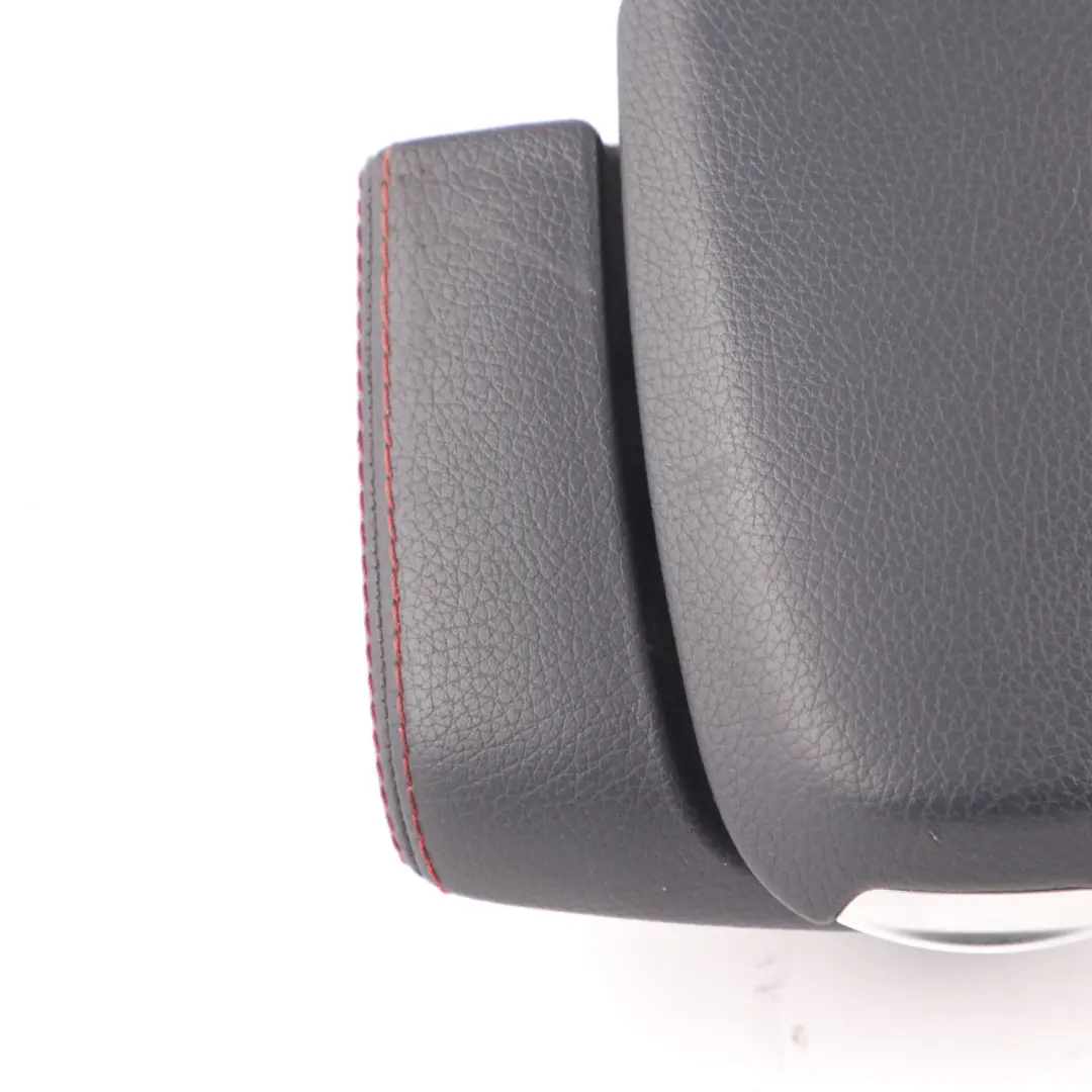 Coupé Apoyabrazos Abridor Manija Apoyabrazos para Mercedes C207 con número de pieza A2076804801 Mercedes C207 Coupé Apoyabrazos Abridor Manija Apoyabrazos - SKU A2076804801-1 - Número de pieza A2076804801