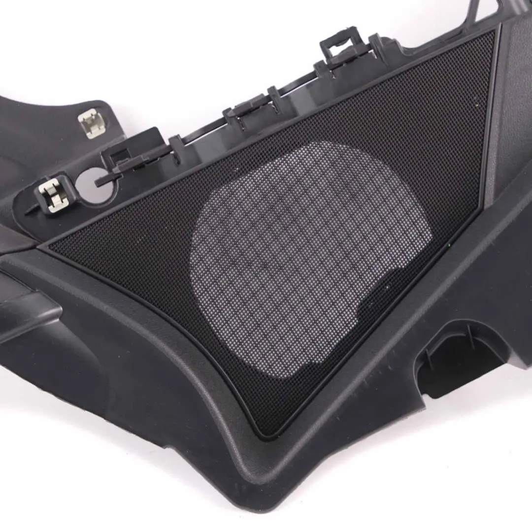 Mercedes A207 Panneau d'habillage arrière gauche latéral C63 - SKU A2076901325 - Numéro de pièce A2076901325