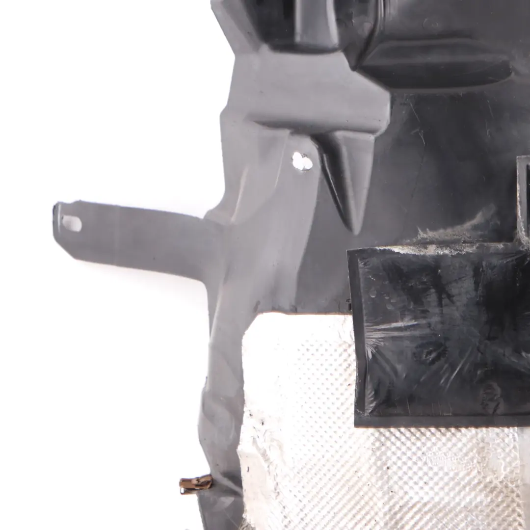 W207 Tapacubos Sección delantera parte derecha trasera A2076901430 para Mercedes con número de pieza A2076901230 Mercedes W207 Tapacubos Sección delantera parte derecha trasera A2076901430 - SKU A2076901230 - Número de pieza A2076901230