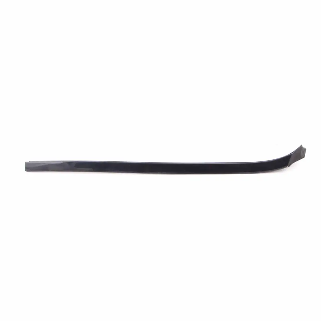 Mercedes W207 A207 Borde lateral del parabrisas derecho Negro - SKU A2076901462 - Número de pieza A2076901462
