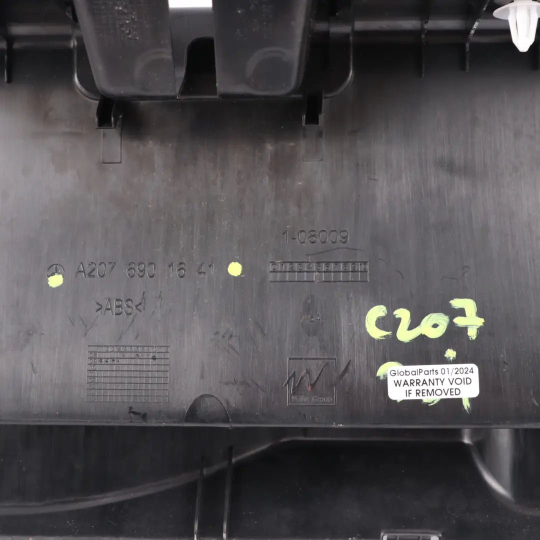 Ladekante Kofferraum Verkleidung Schwarz für Mercedes C207 mit Teilenummer A2076901641 Mercedes C207 Ladekante Kofferraum Verkleidung Schwarz - SKU A2076901641 - Teilenummer A2076901641