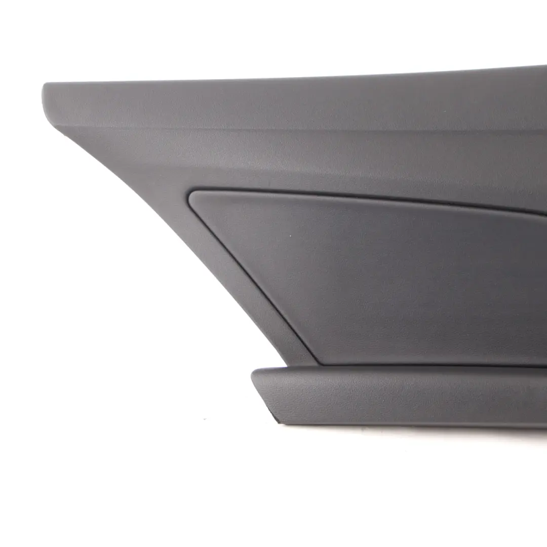 Embellecedor Lateral Mercedes C207 Coupé Tapa Lateral Trasera Izquierda Negro para con número de pieza A2076902325 Embellecedor Lateral Mercedes C207 Coupé Tapa Lateral Trasera Izquierda Negro - SKU A2076902325 - Número de pieza A2076902325