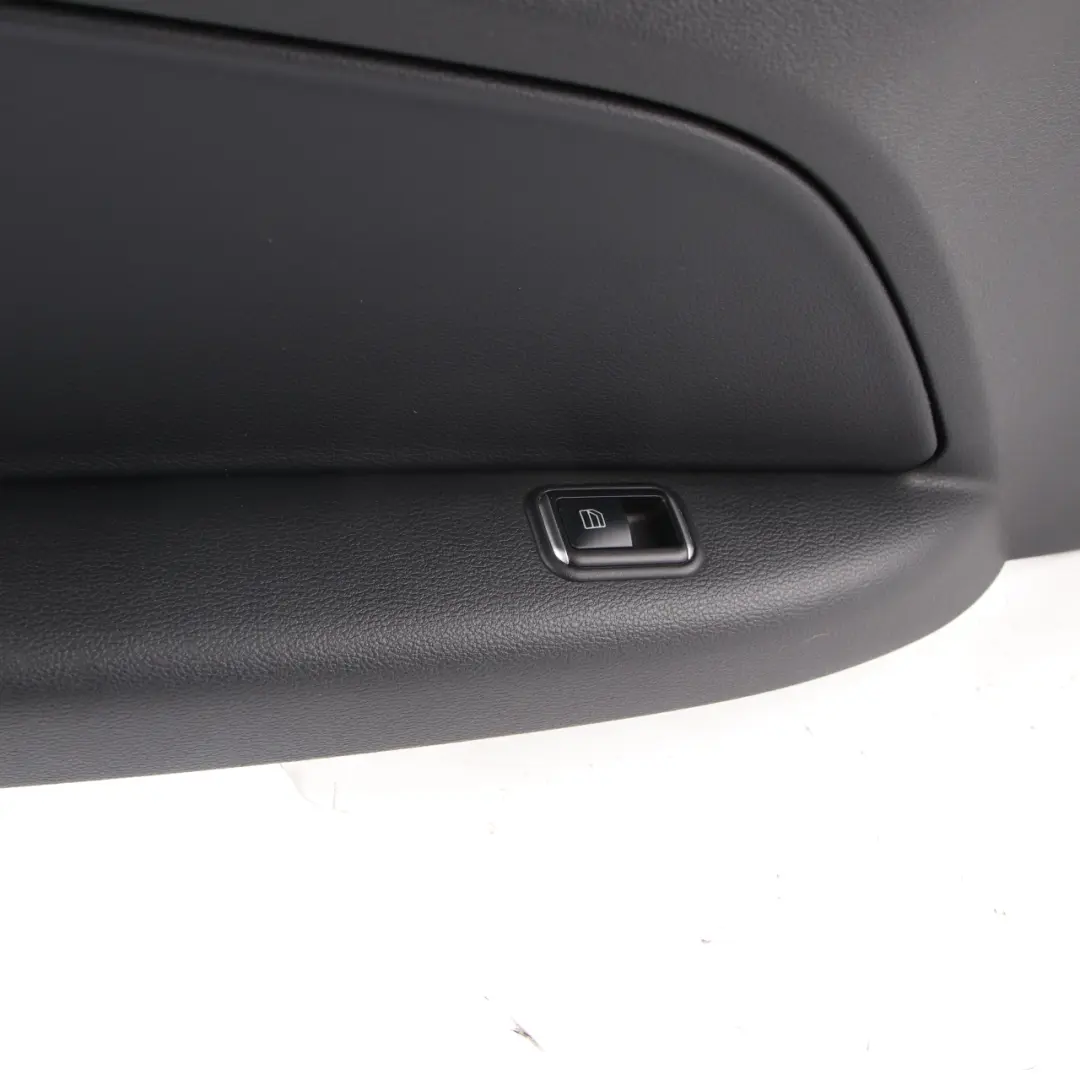  Seitliche Verkleidung Mercedes C207 Panel Hinten Links Schwarz - SKU A2076902325 - Teilenummer A2076902325