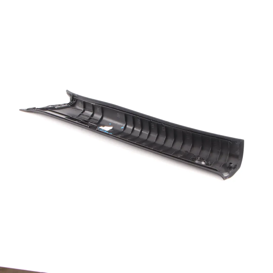 Mercedes W207 Cubierta columna del pilar A Delantero derecho Negro - SKU A2076902825 - Número de pieza A2076902825