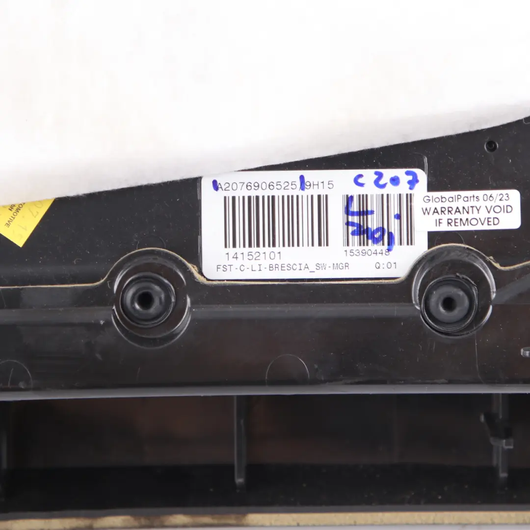 Lateral Trim Panel Mercedes C207 Coupe Rear Left N/S Lateral Side Cover Leather to with Part number A2076906525 Lateral Trim Panel Mercedes C207 Coupe Rear Left N/S Lateral Side Cover Leather - SKU A2076906525 - Part number A2076906525