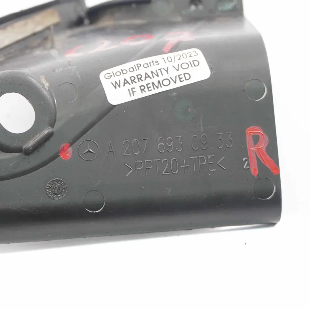 Mercedes W207 Säule A-Säule Trim Cap Rechts Abdeckung Schwarz - SKU A2076930933 - Teilenummer A2076930933