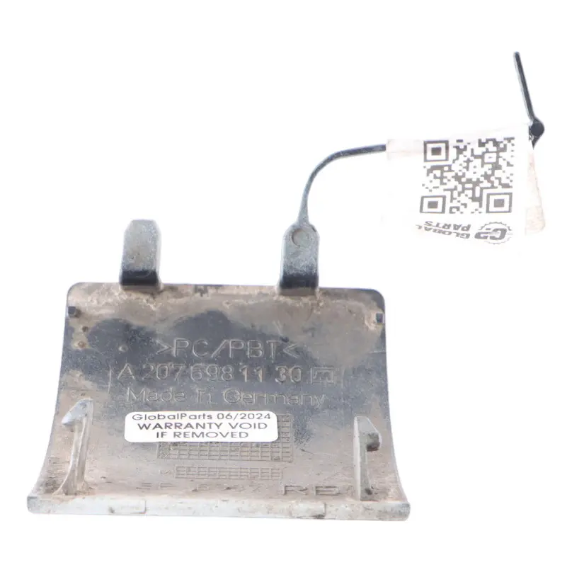 Front Right O/S Jacking Eye Cover Trim Polar White - 149 to Mercedes A207 with Part number A2076981130 Mercedes A207 Front Right O/S Jacking Eye Cover Trim Polar White - 149 - SKU A2076981130-POL - Part number A2076981130