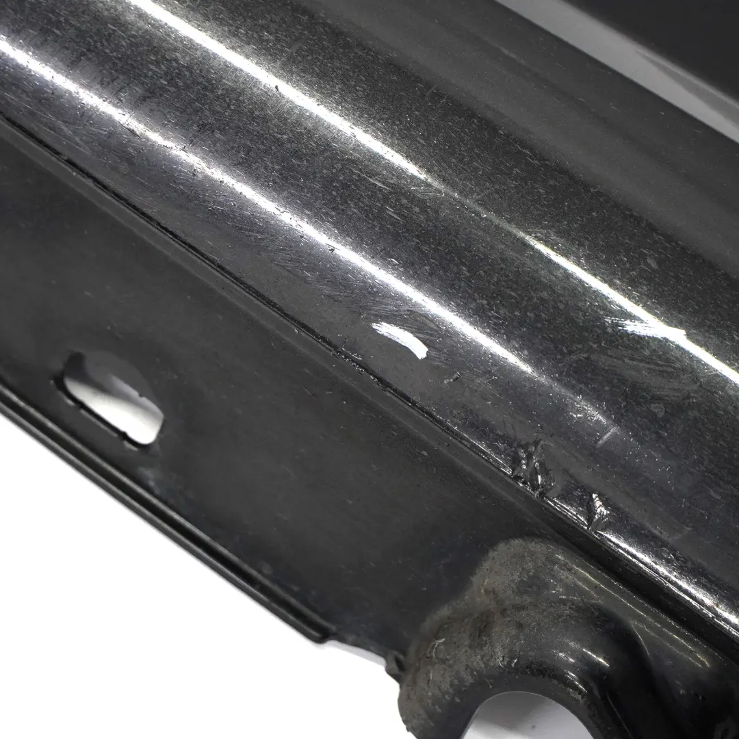 W207 Seitenschweller AMG Schwellerleiste links Obsidianschwarz - 197 für Mercedes mit Teilenummer A2076981354 Mercedes W207 Seitenschweller AMG Schwellerleiste links Obsidianschwarz - 197 - SKU A2076981354-OB1 - Teilenummer A2076981354