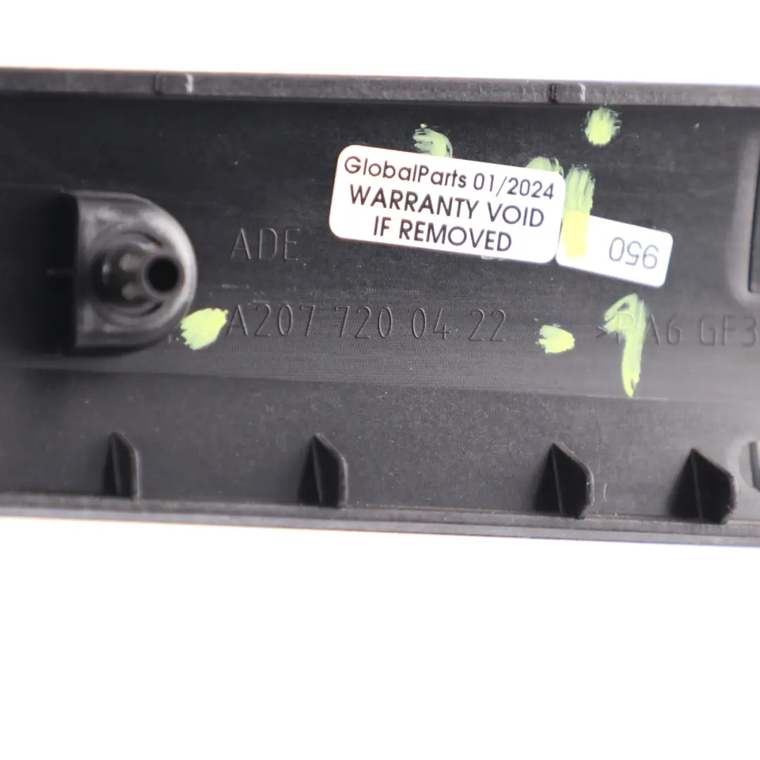 Mercedes W207 Tür leiste vorne rechts Trim Innen verkleidung Alu - SKU A2077200422-1 - Teilenummer A2077200422