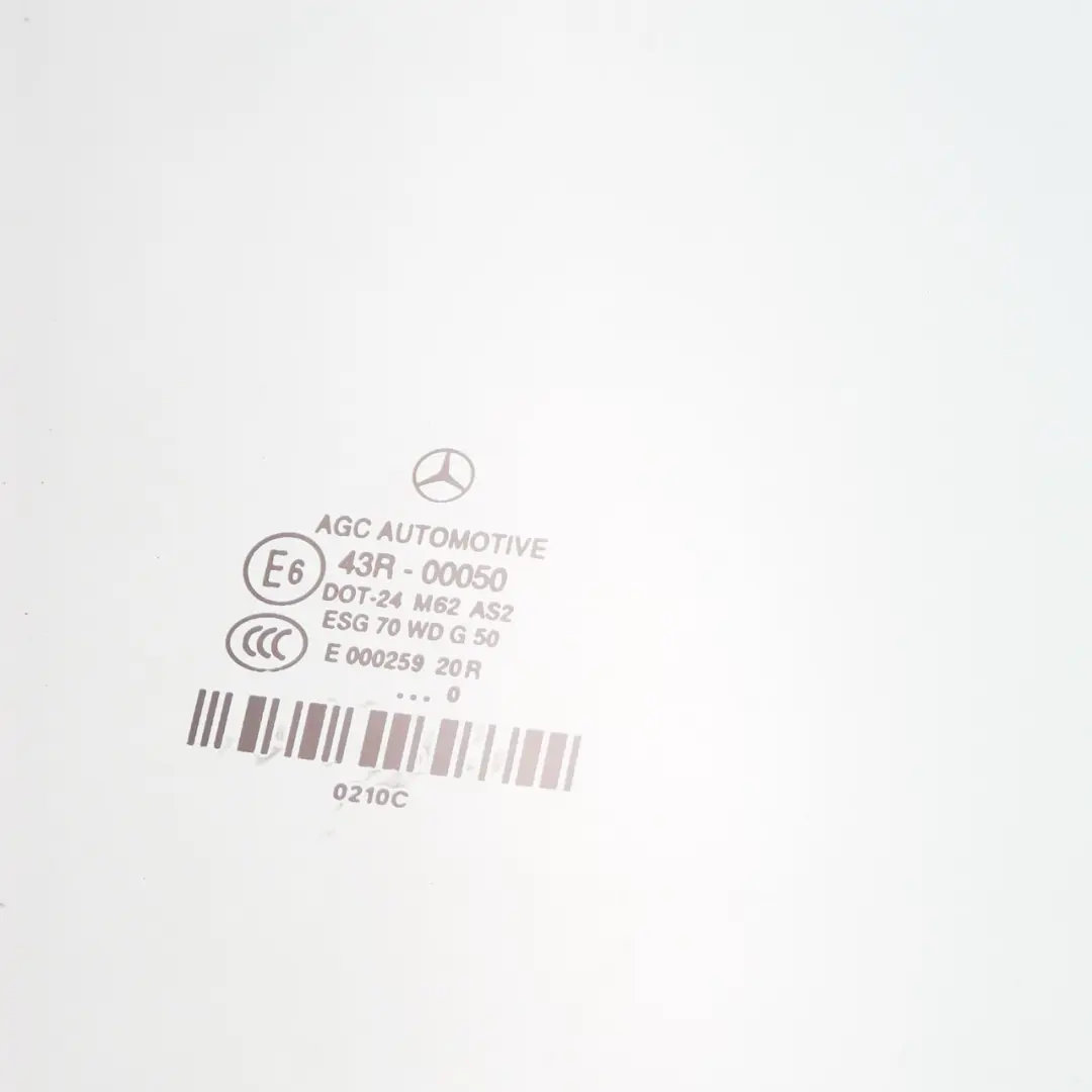 Fenster Glas Tür Seite vorne rechts Grün AS2 für Mercedes C207 Coupe mit Teilenummer A2077250210 Mercedes C207 Coupe Fenster Glas Tür Seite vorne rechts Grün AS2 - SKU A2077250210 - Teilenummer A2077250210