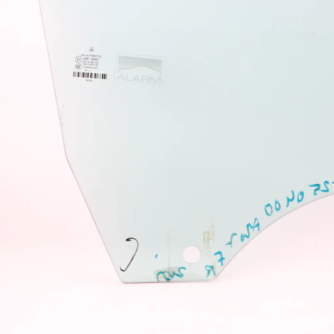 Window Glass Front Door Right O/S AS2 to Mercedes A207 Convertible with Part number A2077250400 Mercedes A207 Convertible Window Glass Front Door Right O/S AS2 - SKU A2077250400 - Part number A2077250400
