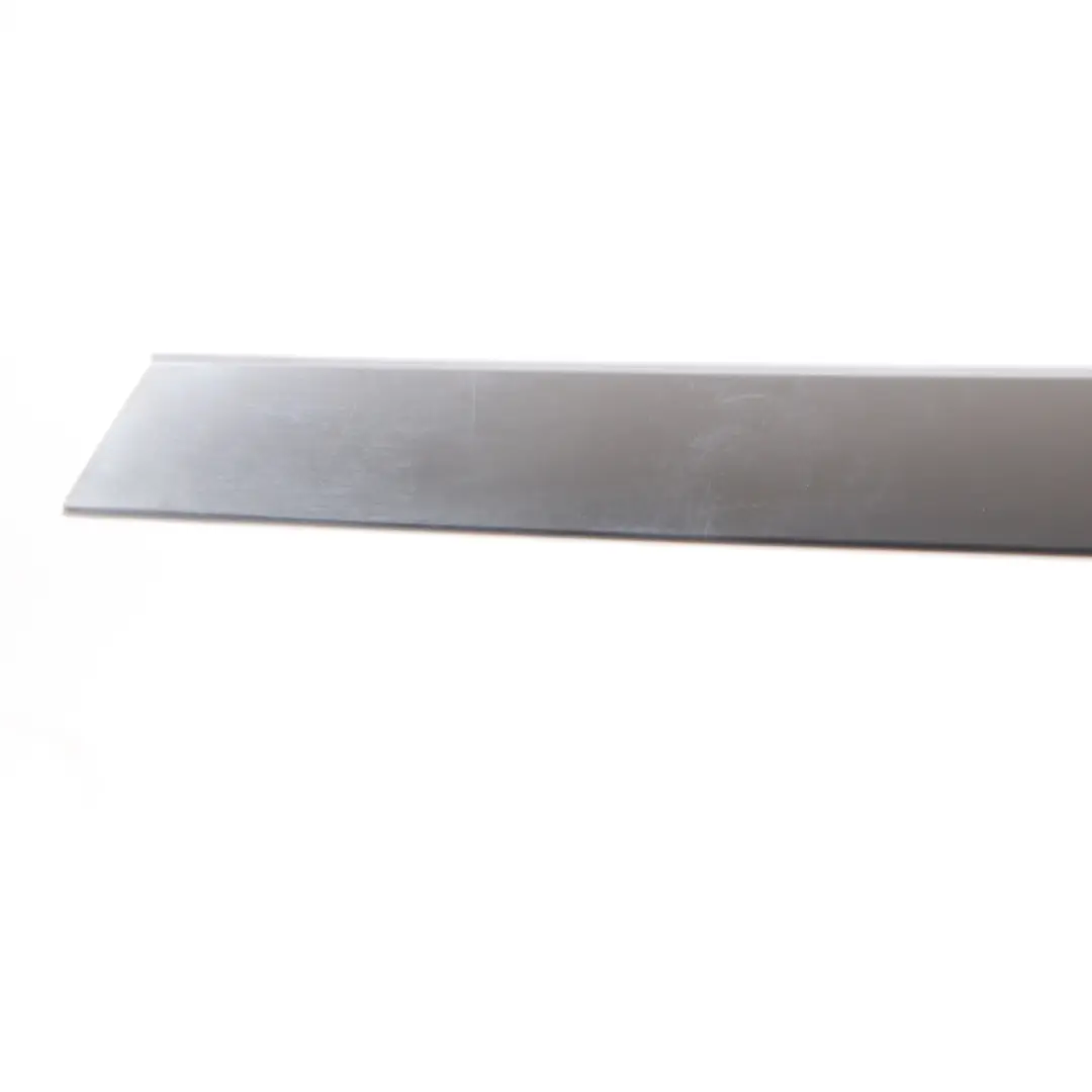 Mercedes W207 Carte de Porte Décor Strip Avant Gauche Chrome - SKU A2077270322 - Numéro de pièce A2077270322