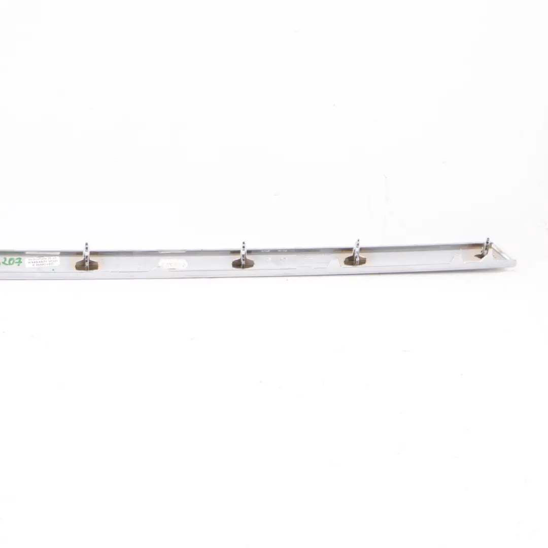 Mercedes W207 Carte de Porte Décor Strip Avant Gauche Chrome - SKU A2077270322 - Numéro de pièce A2077270322