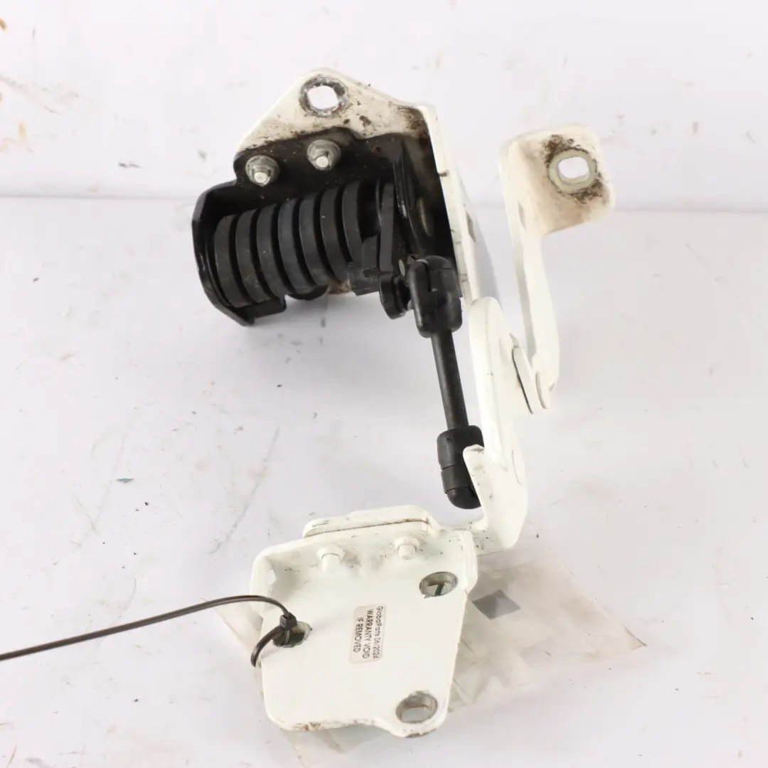 Trunk Lid Hinge Rear Right O/S Polar White - 149 A2077500428 to Mercedes A207 with Part number A2077501028 Mercedes A207 Trunk Lid Hinge Rear Right O/S Polar White - 149 A2077500428 - SKU A2077501028-POL - Part number A2077501028