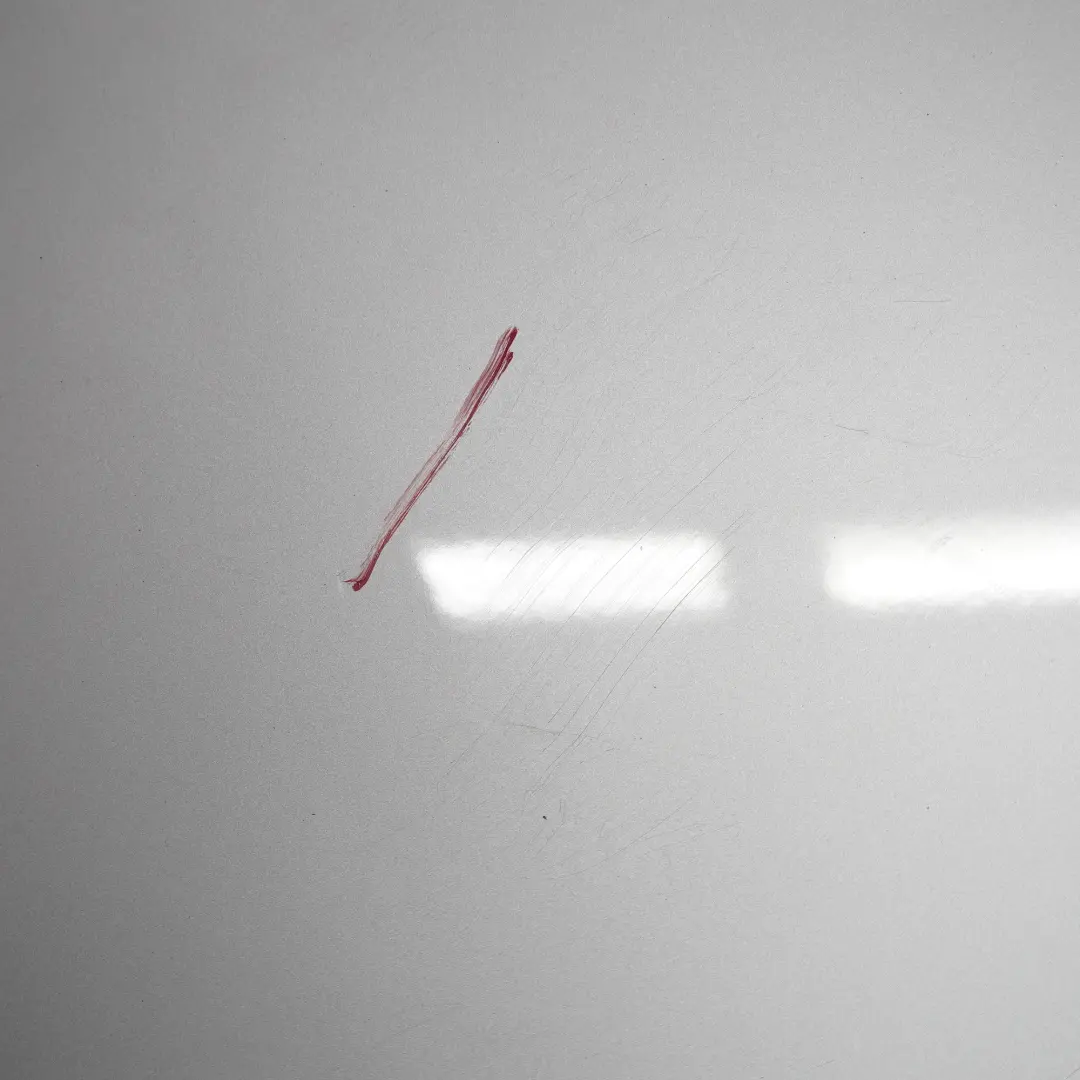 Klapa Bagażnika Iridium Silver - 775 do Mercedes A207 o numerze A2077501475 Mercedes A207 Klapa Bagażnika Iridium Silver - 775 - SKU A2077501475-IRS1 - Numer Części A2077501475