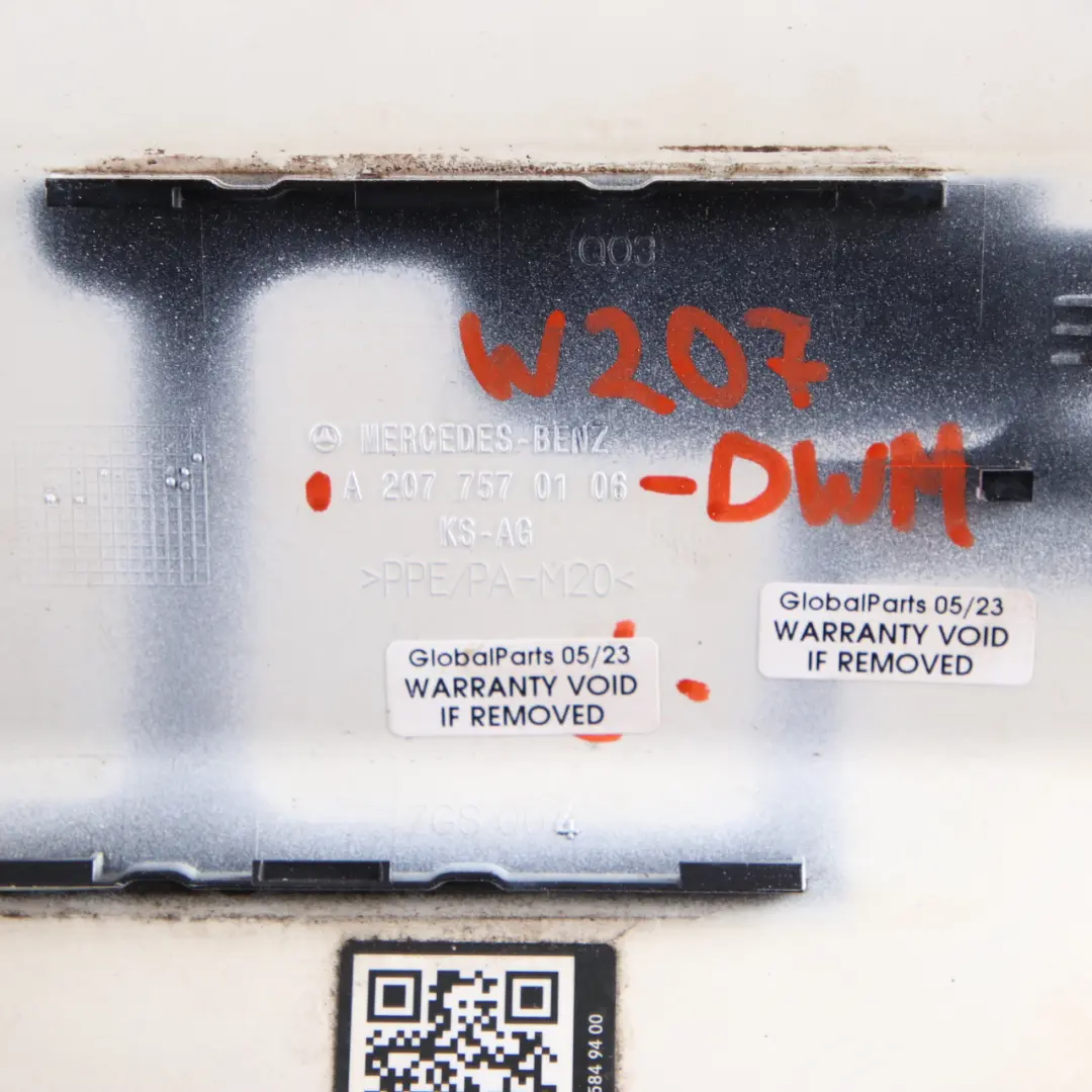 Filler Flap Mercedes W207 C207 Cover Cap Diamond White - 799 to Fuel with Part number A2077570106 Fuel Filler Flap Mercedes W207 C207 Cover Cap Diamond White - 799 - SKU A2077570106-DWM - Part number A2077570106