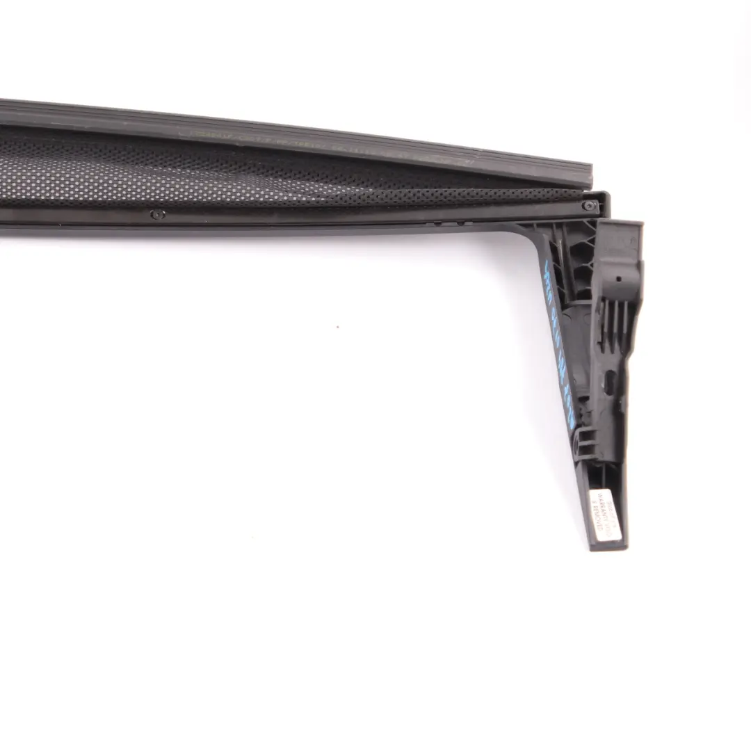 Coupé Cubierta Deflector Viento Techo Panorámico Panel para Mercedes W204 con número de pieza A2077840170 Mercedes W204 Coupé Cubierta Deflector Viento Techo Panorámico Panel - SKU A2077840170 - Número de pieza A2077840170