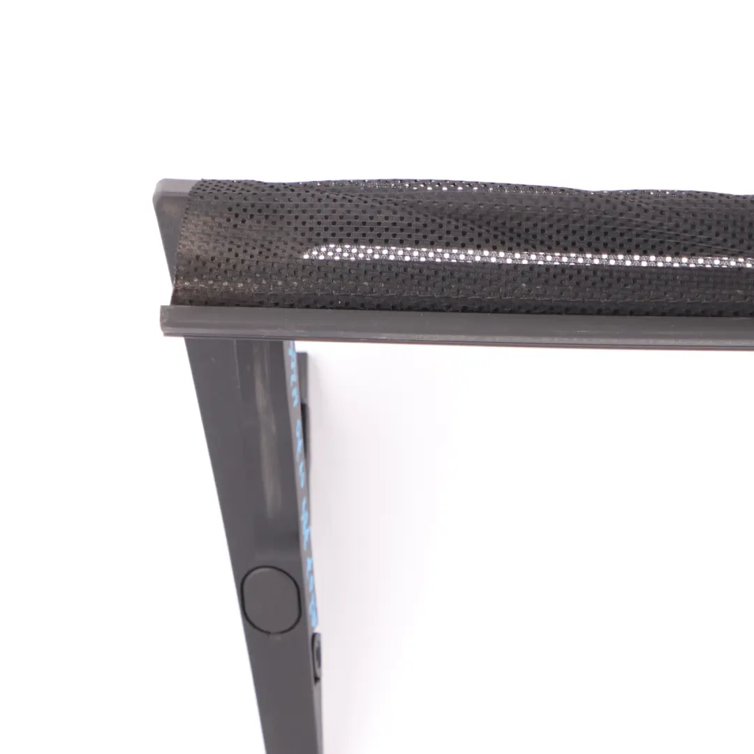 Coupé Cubierta Deflector Viento Techo Panorámico Panel para Mercedes W204 con número de pieza A2077840170 Mercedes W204 Coupé Cubierta Deflector Viento Techo Panorámico Panel - SKU A2077840170 - Número de pieza A2077840170