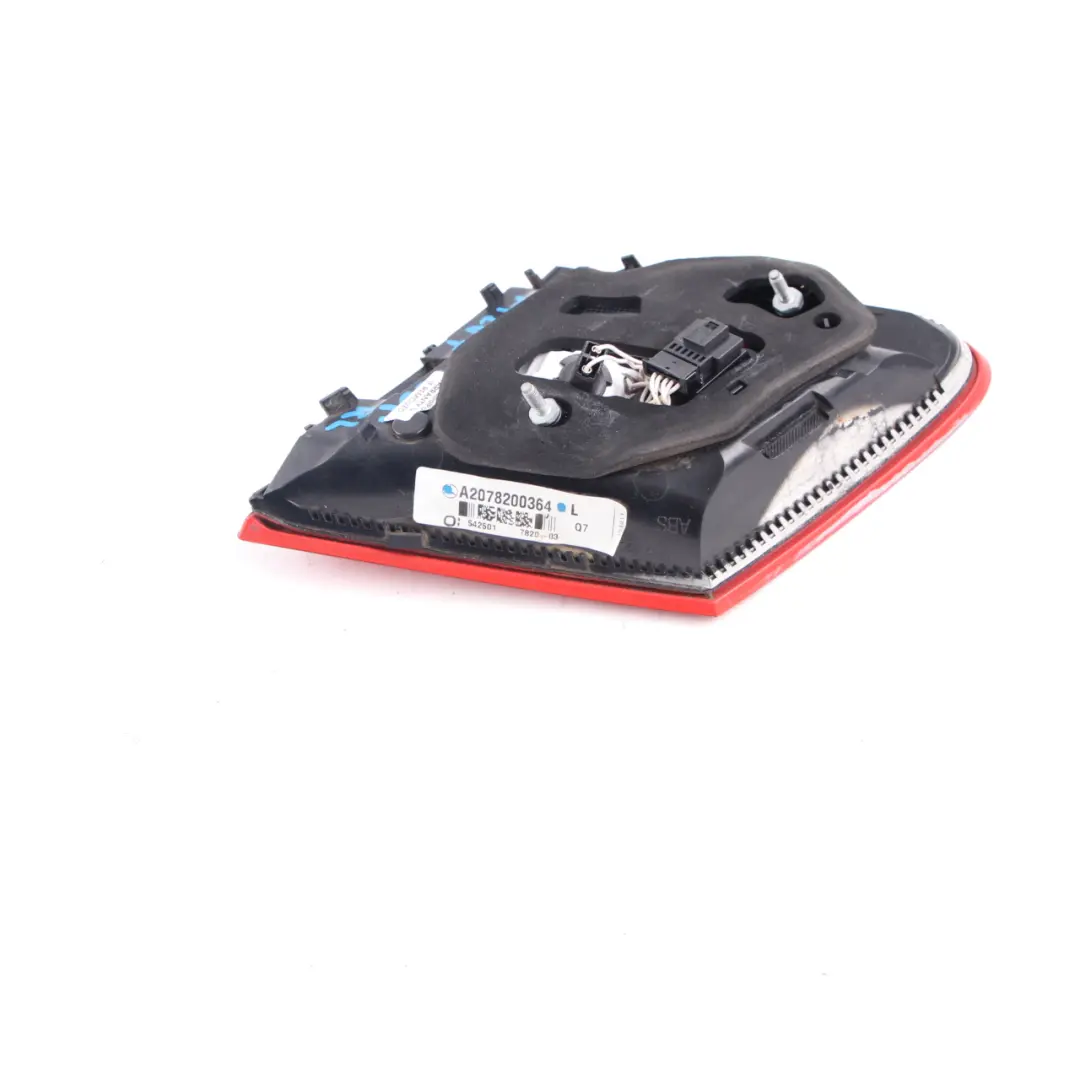  Piloto trasero Mercedes W207 Lado izquierdo Luz interior maletero - SKU A2078200364 - Número de pieza A2078200364