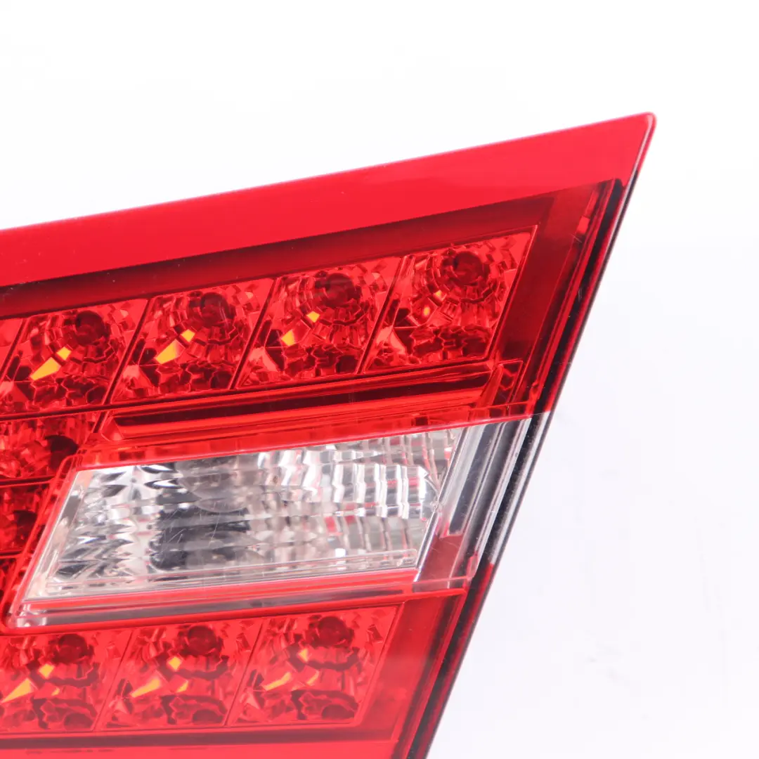  Piloto trasero Mercedes W207 Lado derecho Luz interior del maletero - SKU A2078200464 - Número de pieza A2078200464