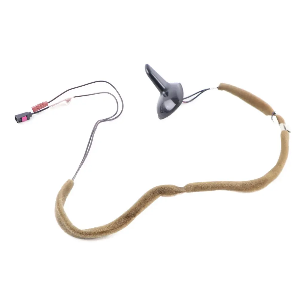 W207 C204 W212 Antena Dachowa Shark do Mercedes C207 o numerze A2078201075 Mercedes C207 W207 C204 W212 Antena Dachowa Shark - SKU A2078201075 - Numer Części A2078201075